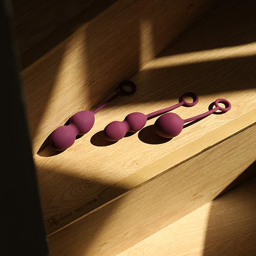 NOVA  Weighted Kegel Balls with Cord Set