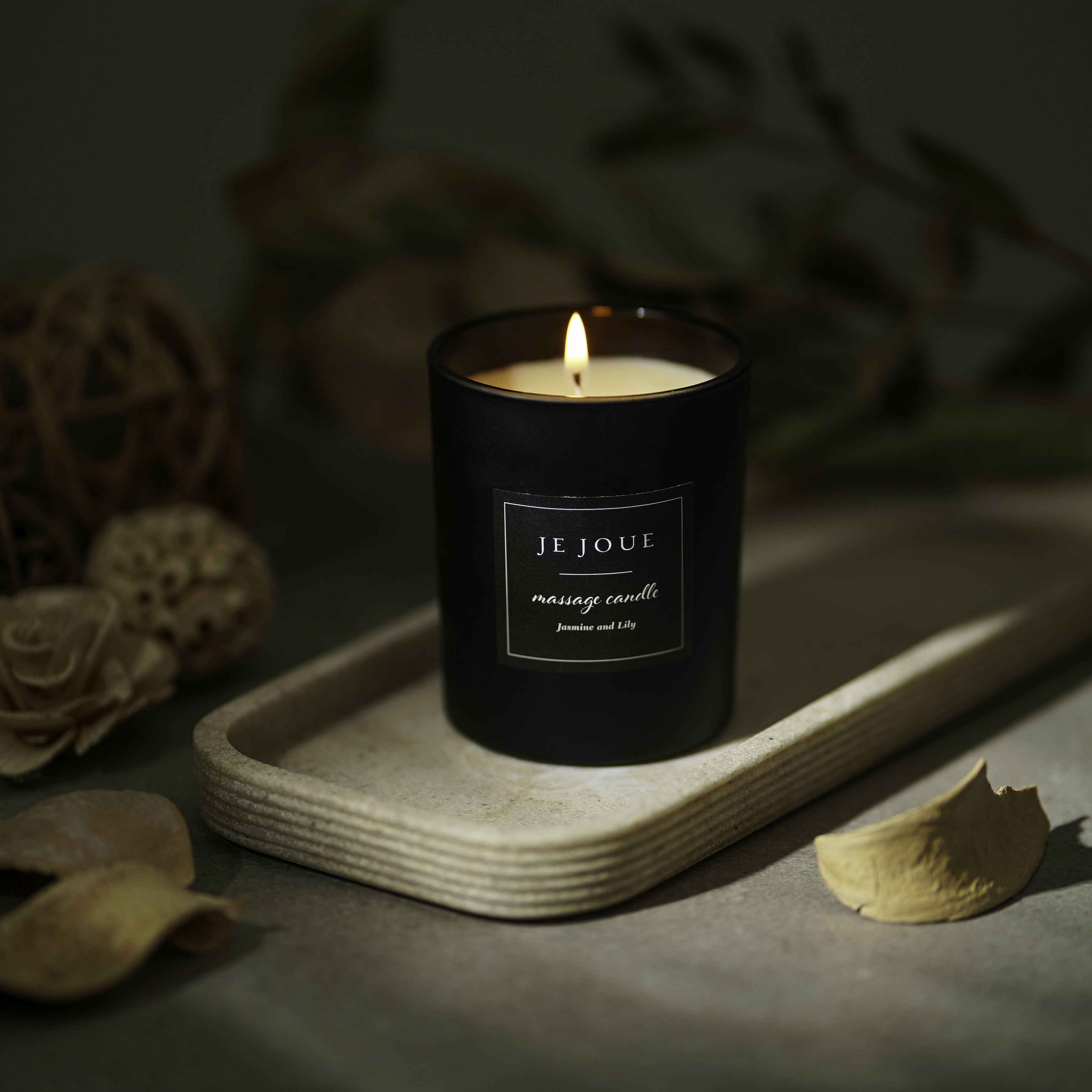 Je Joue massage candle